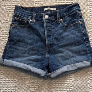 Levi's Wedgie Jean Shorts